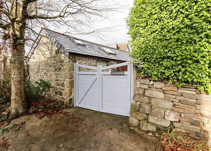 Little Orchard Barn
