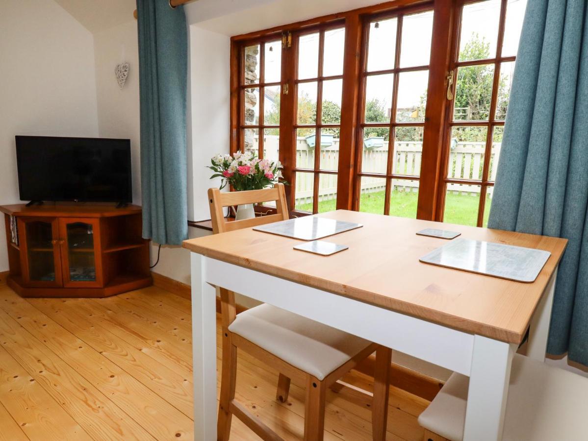 Holiday home Little Orchard Barn *